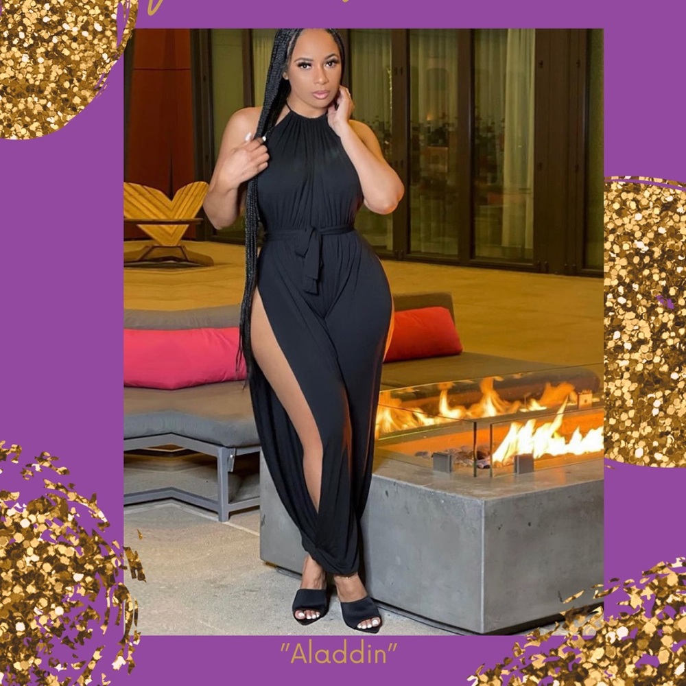 Cut out, jump suit